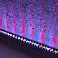 Светодиодный линейный прожектор для подсветки стен с DMX Feron LL-892 36W RGB DC24V IP65 32259 Светодиодный линейный прожектор для подсветки стен с DMX Feron LL-892 36W RGB DC24V IP65 32259